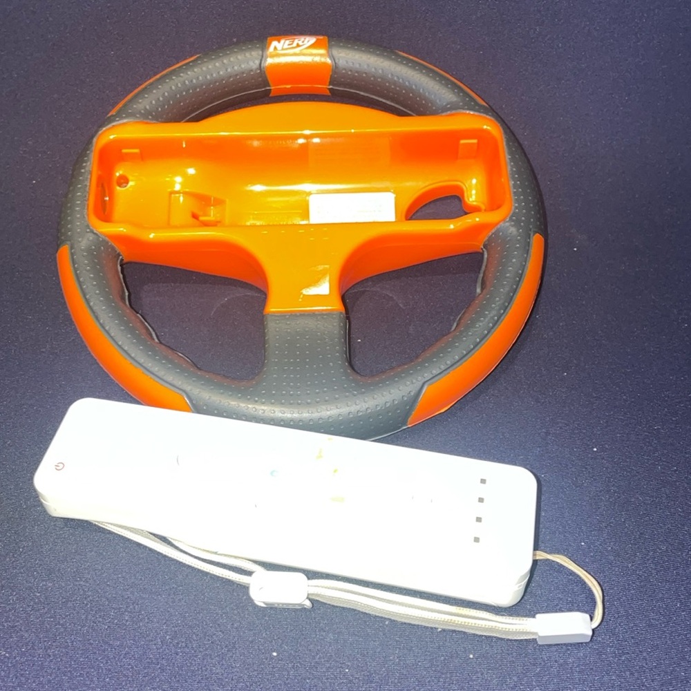NERF Racing Wheel Nintendo Wii Steering Mario Kart with WII remote
